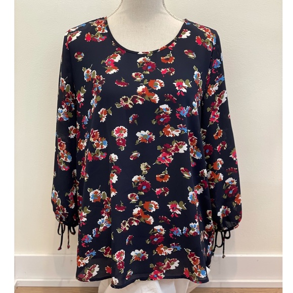 Pleione Tops - Pleione Nordstrom Rack Navy Floral Blouse